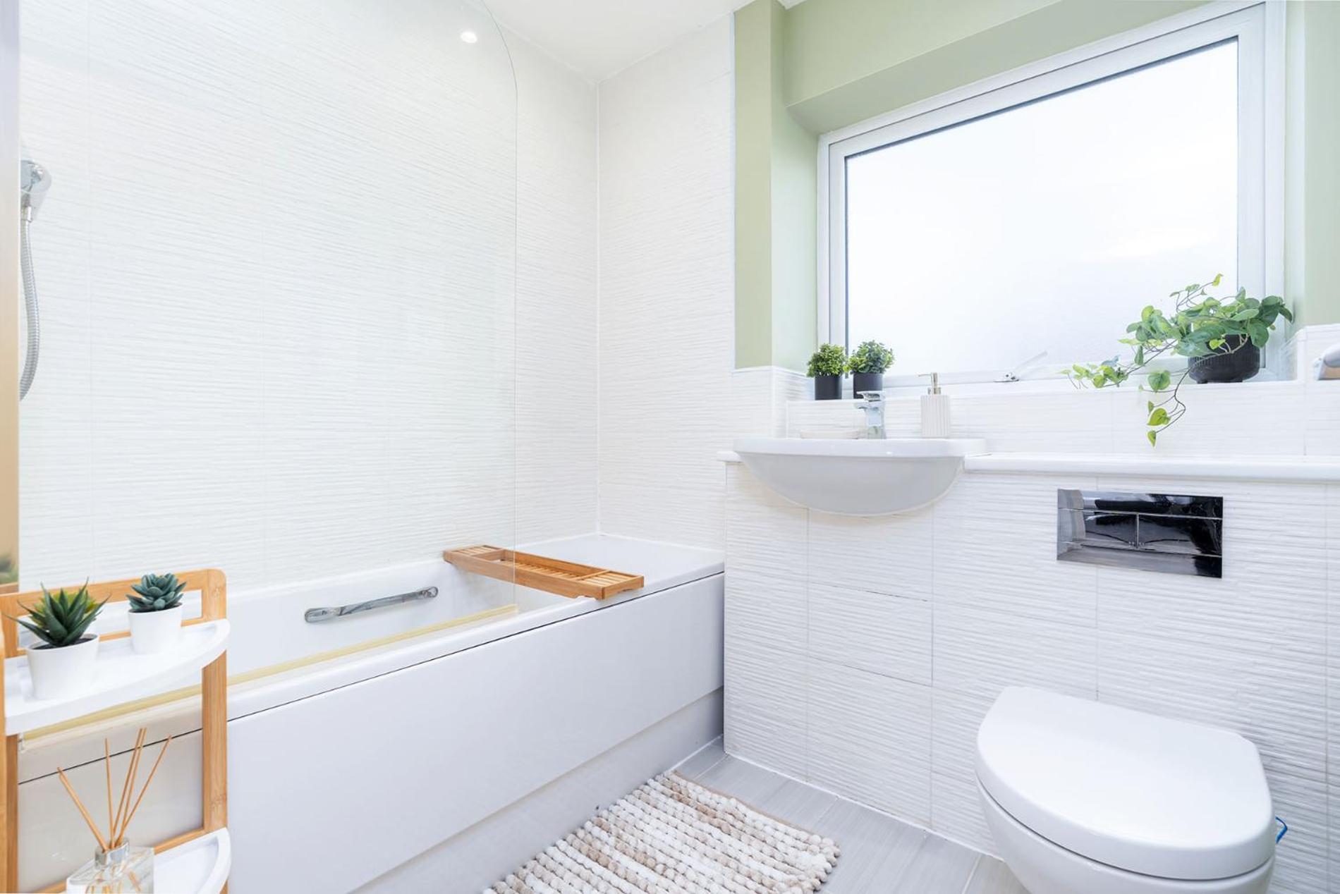 6 Guests - 3 Bedrooms - Free Wi-Fi - Manchester Ngoại thất bức ảnh
